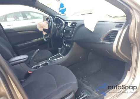 2012 Chrysler 200 Lx из США, поврежденный, VIN 1C3CCBAB2CN282525